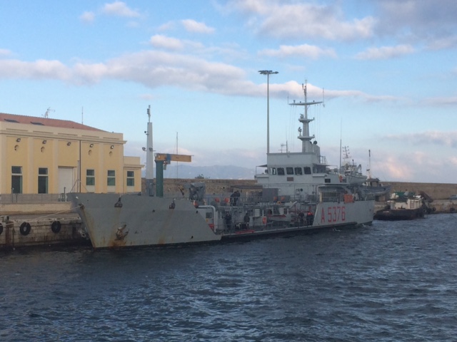 nave cisterna ticino