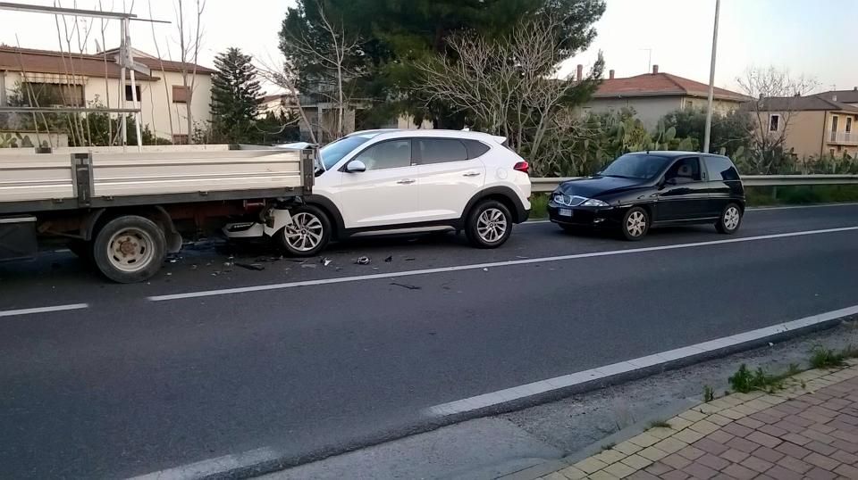 incidente calopezzati ss 106