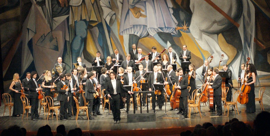 orchestra la grecia