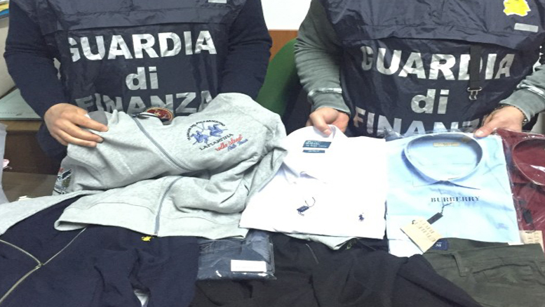 sequestro capi abbigliamento