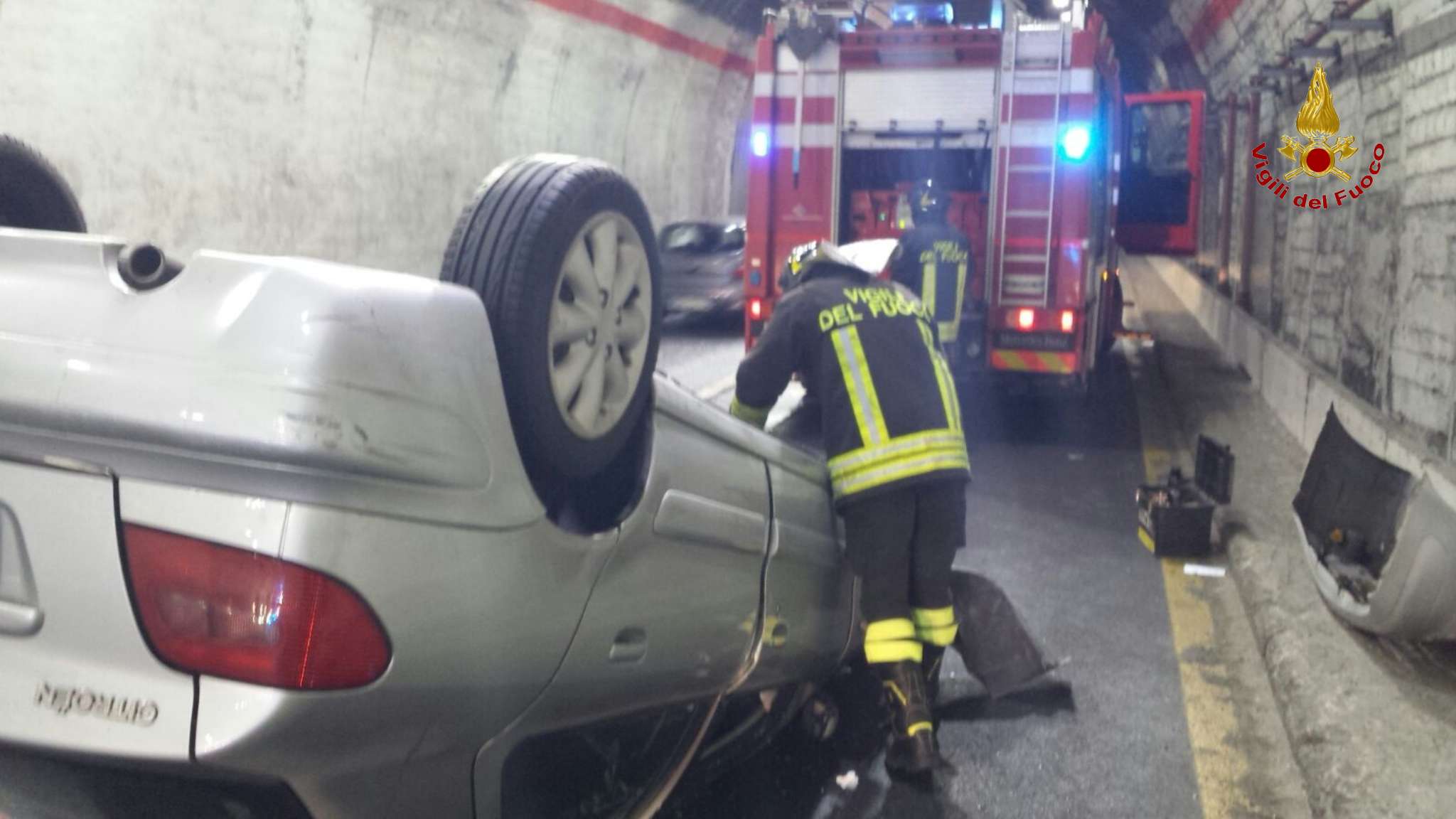 auto ribalta galleria sansinato