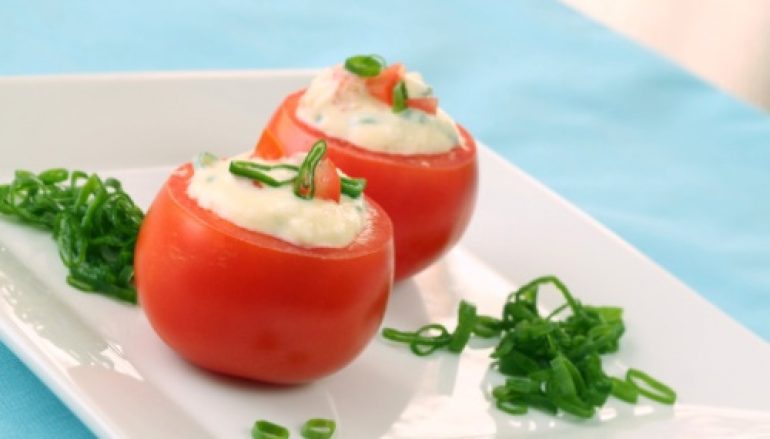 Ricette finger food: Pomodori ripieni di tonno