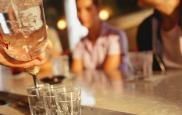 Reggio, provvedimento contro il consumo di bevande alcoliche