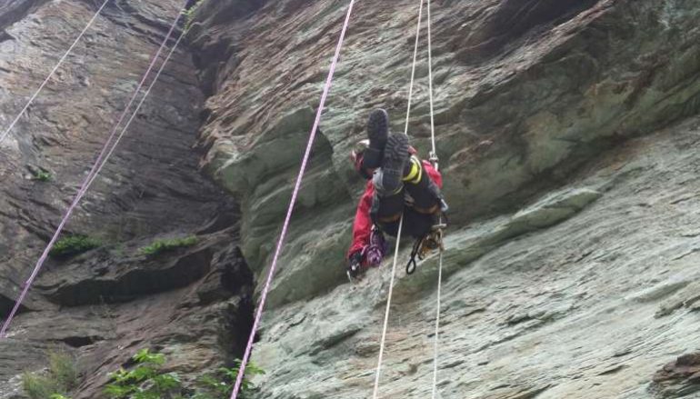 Gimigliano addestramento del nucleo speleo alpino fluviale
