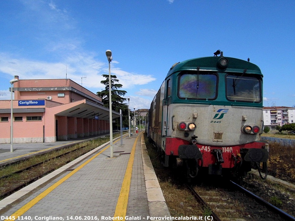 ferrovia treno