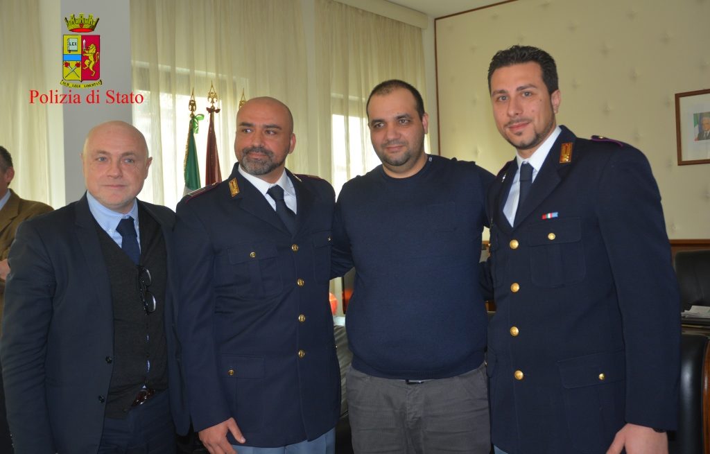 persona salvata polizia