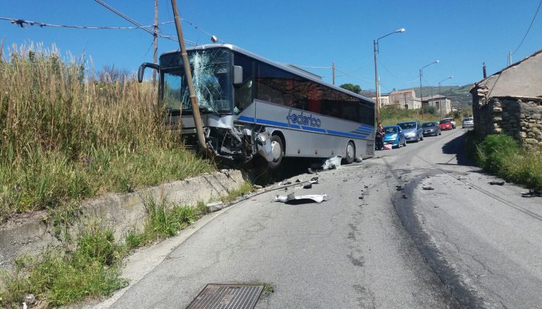 Incidente Melito Porto Salvo in localitá Caredia, nessun ferito