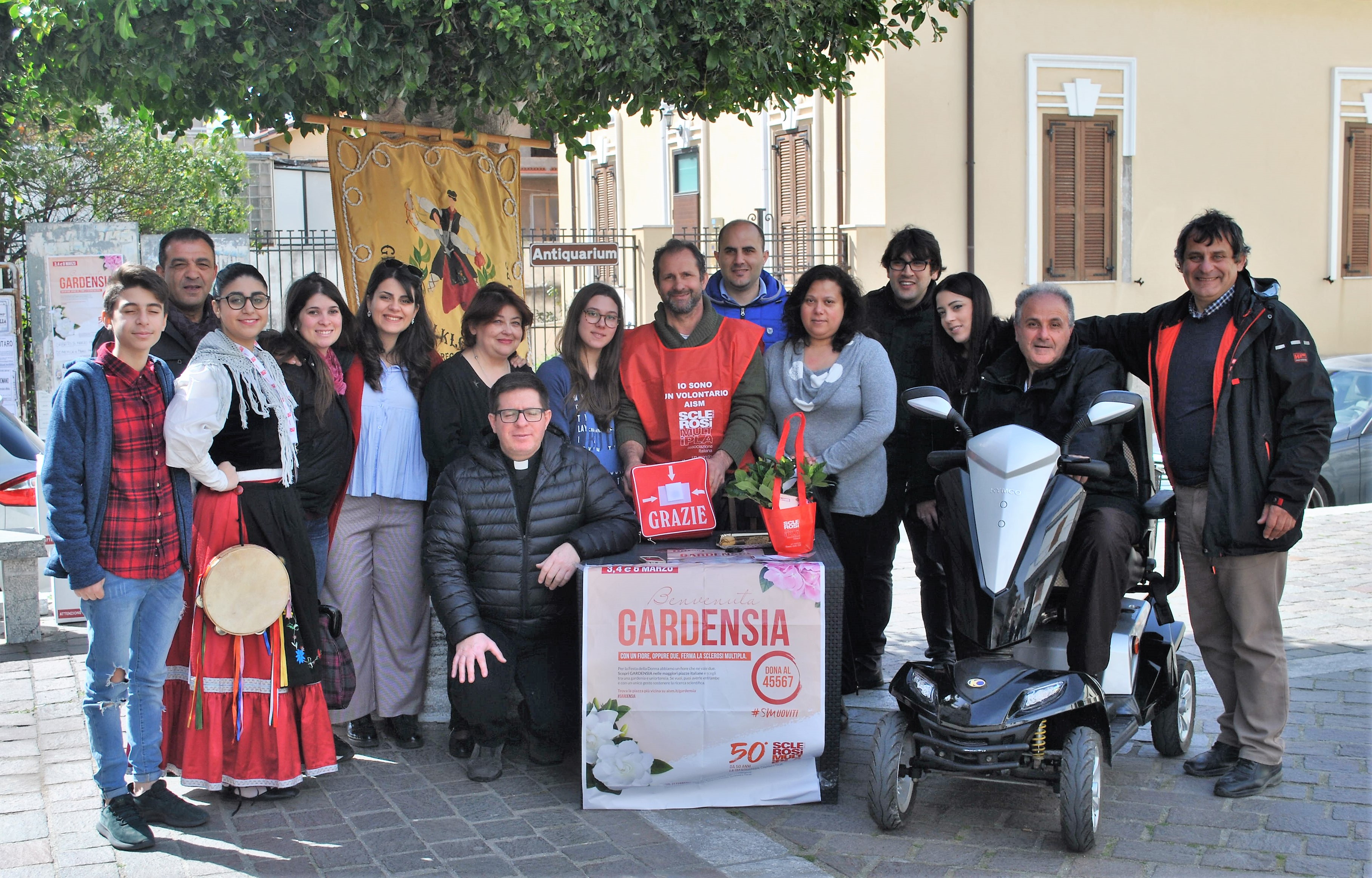 gruppo folkloristico lazzaro