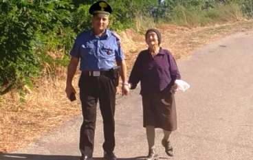 Anziana di Luzzi smarrisce la via, in suo aiuto i Carabinieri