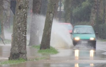 Violento acquazzone su Reggio Calabria. Molti danni