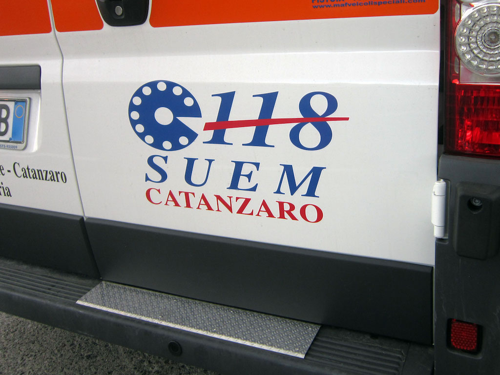 nuove ambulanze a Catanzaro
