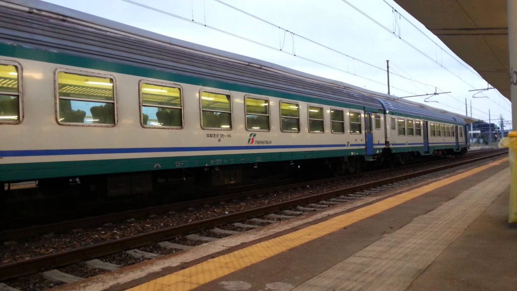 travolto da un treno a longobardi