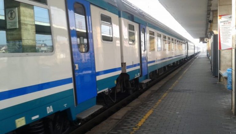 Circolazione ferroviaria in Calabria in tilt, ritardi fino a 13 ore