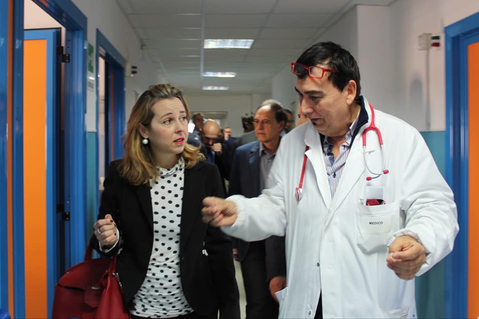 giulia grillo visita ospedale locri