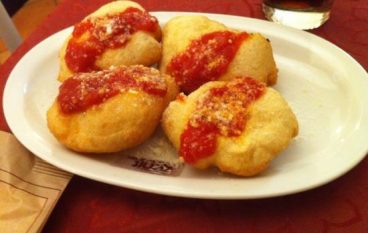 Pizzette fritte Montanarine in chiave calabrese