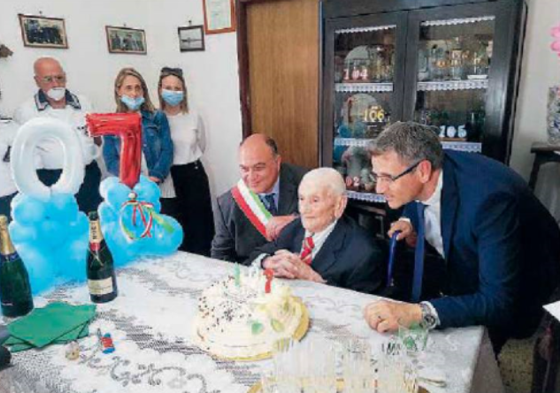 107 anni locri