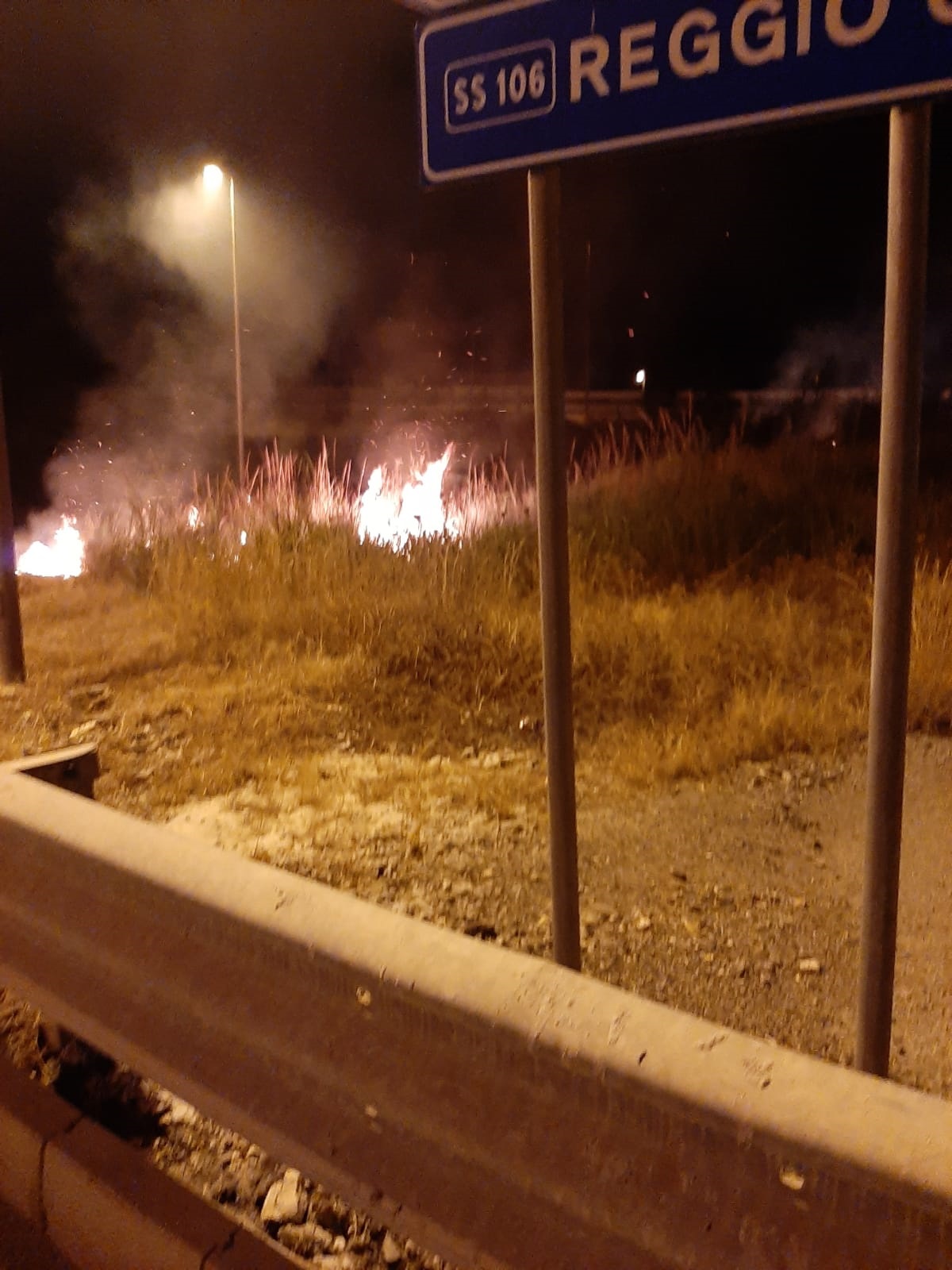 incendio bova marina