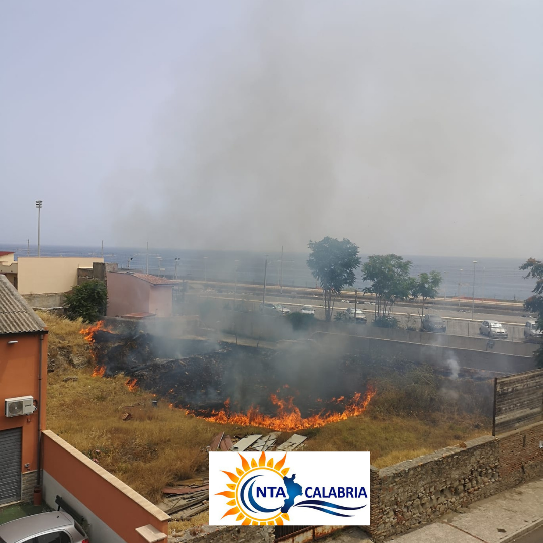 incendio melito porto salvo