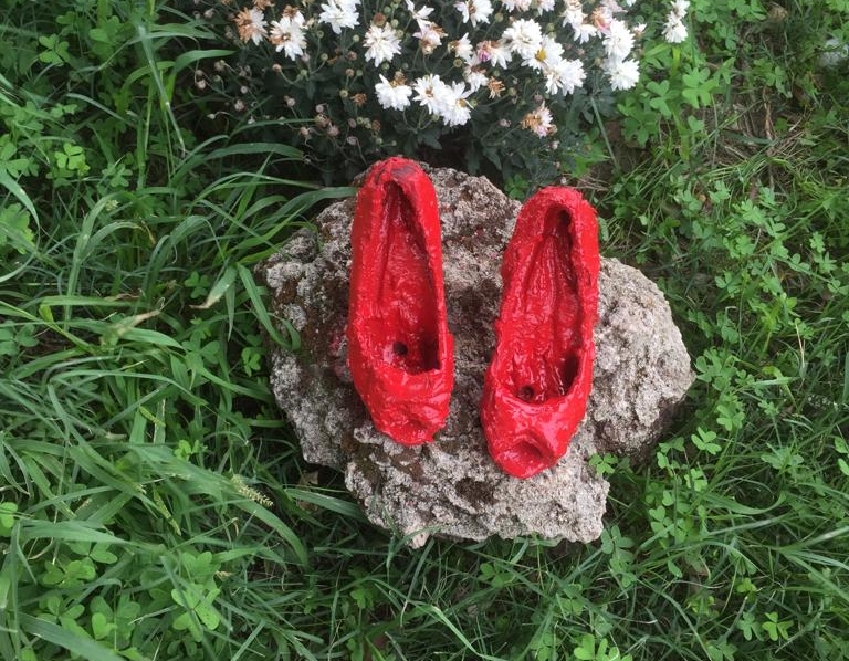 scarpe rosse saline