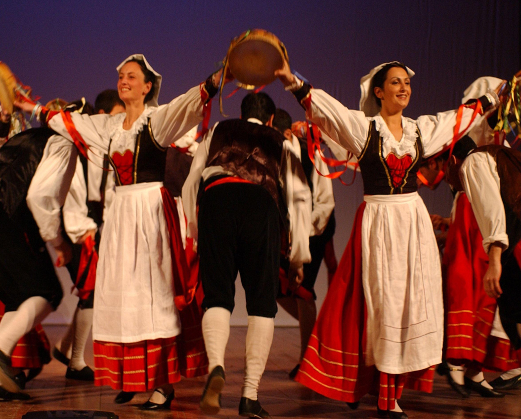 Saracena, due giorni di festa con la Tarantella Calabrese