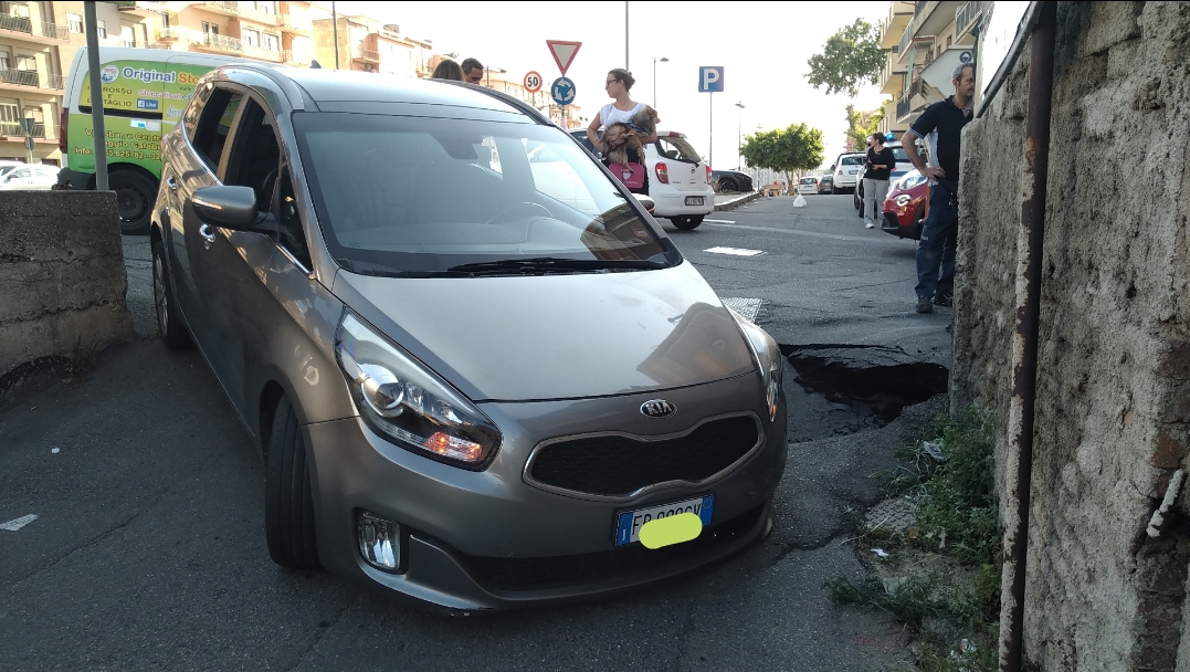 Reggio Calabria, la città che sprofonda