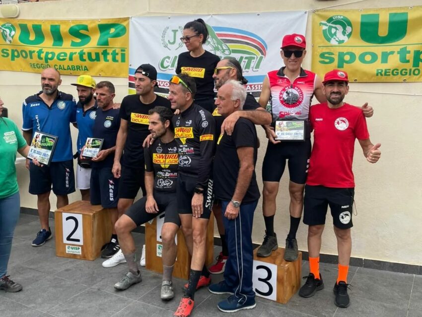 MTB Melito terzo posto di squadra