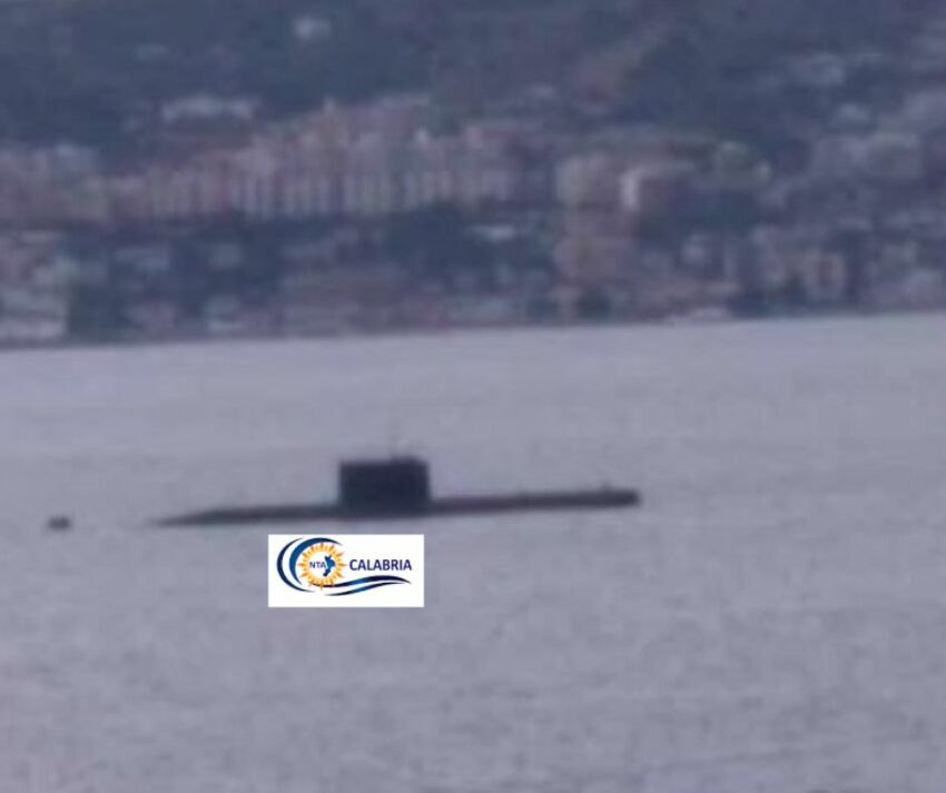 sottomarino stretto di messina