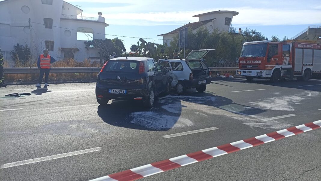 Incidente mortale sulla 106 a Bova Marina