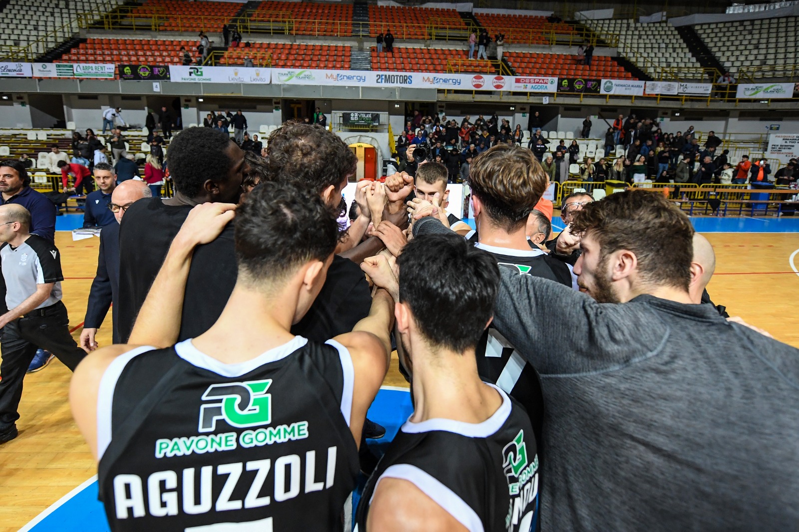 Viola-Cus Catania 99-88: neroarancio sempre in vetta alla classifica