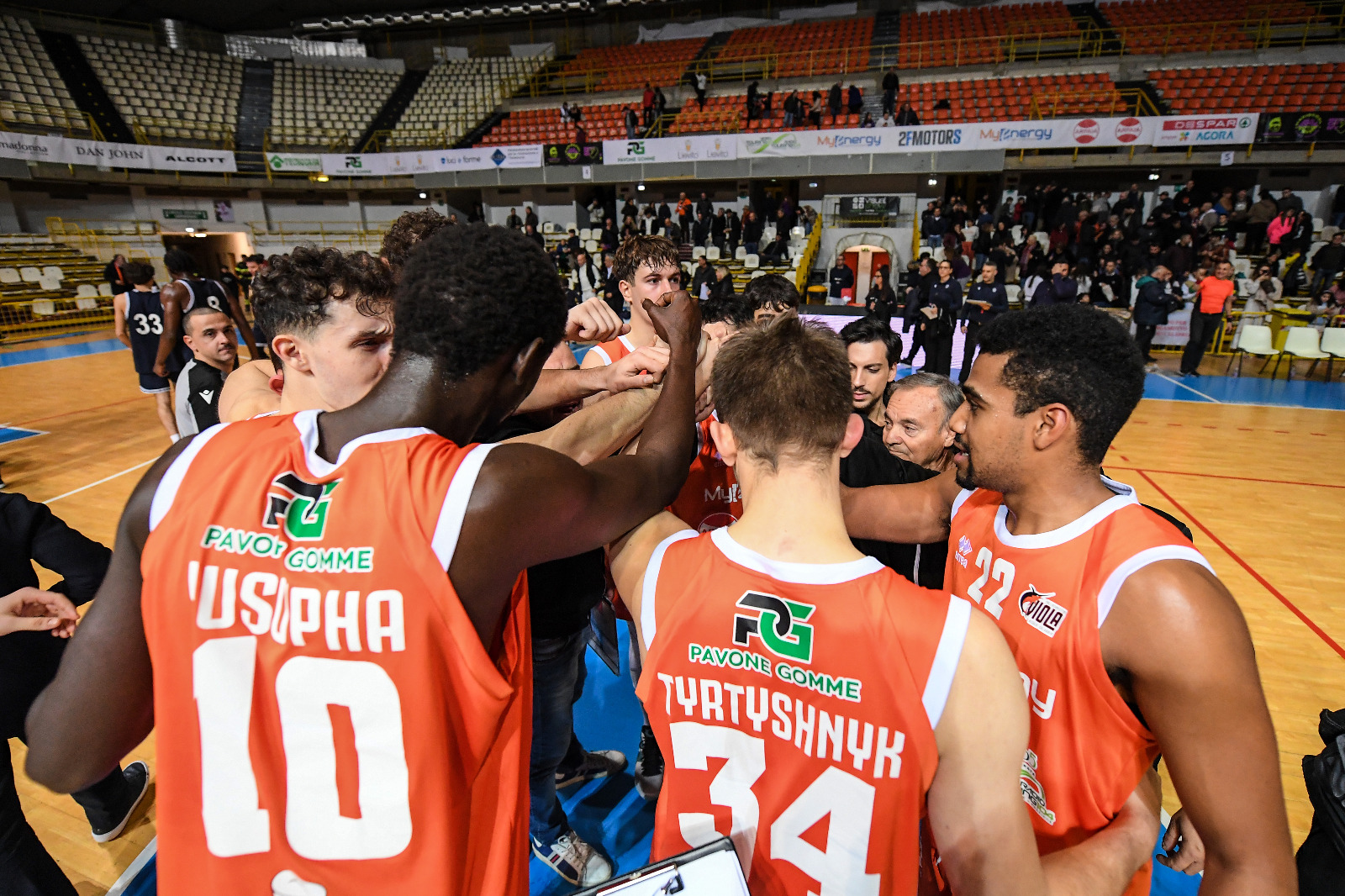 Myenergy-Svincolati Milazzo 90-80: successo neroarancio