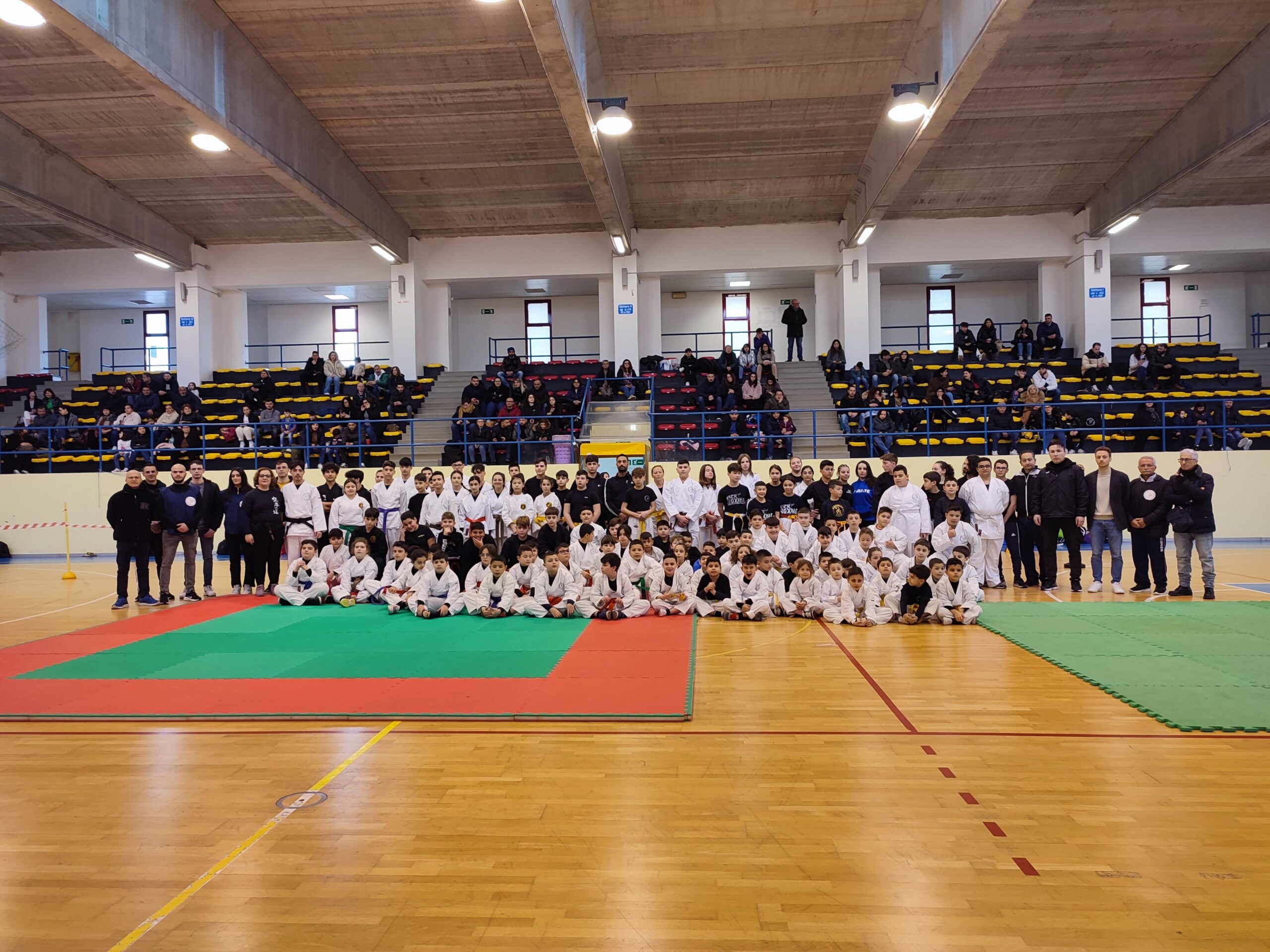 Successo per il torneo interregionale di arti marziali e kickboxing
