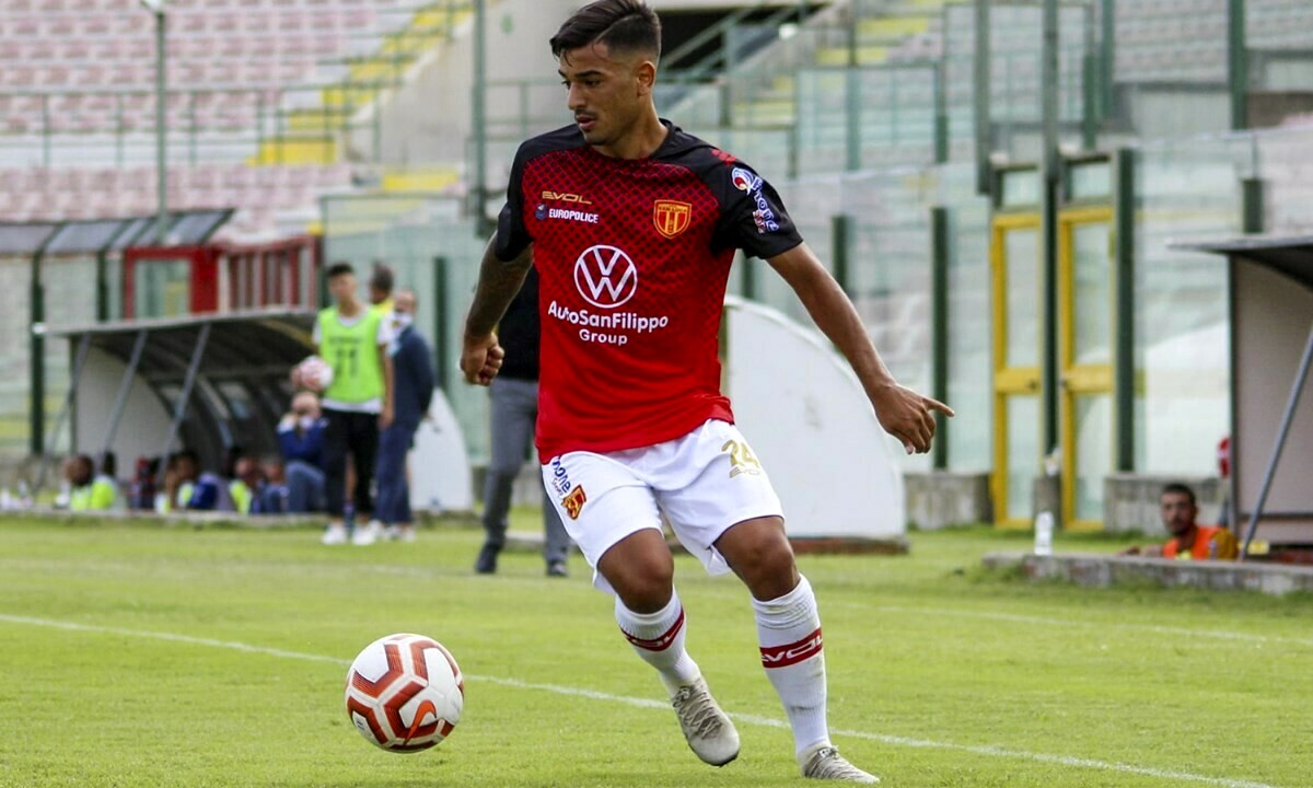 Calcio calabese in lutto: muore il difensore del San Luca Pezzati