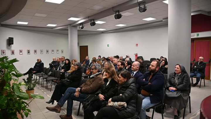 libro Vincenzo Malacrinó