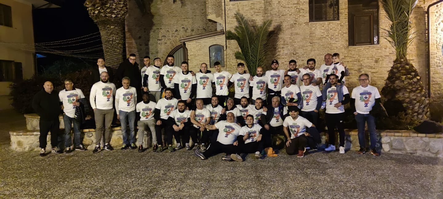 ll Corigliano vince a Scala Coeli festeggia la promozione