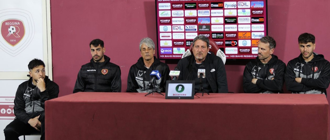 Reggina: il club saluta lo staff di Trocini