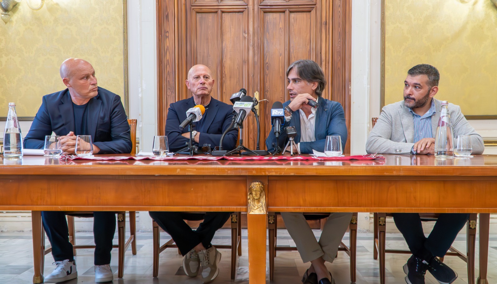 A Palazzo San Giorgio la presentazione del tecnico della Reggina