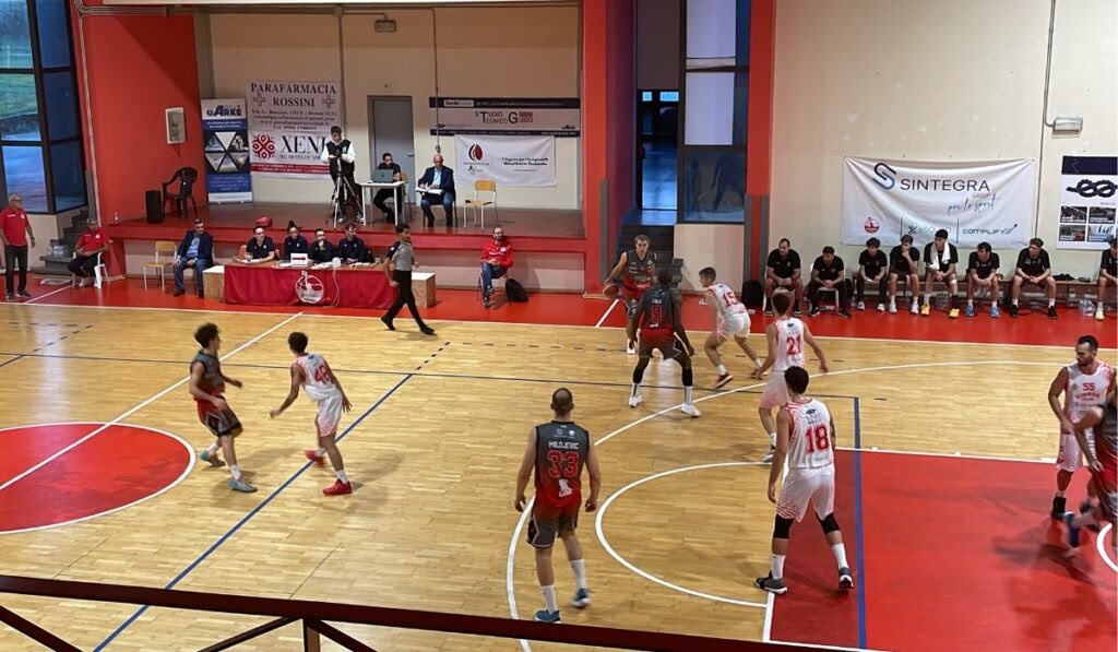Siaz-Redel Reggio Calabria 67-83: neroarancio imprendibili