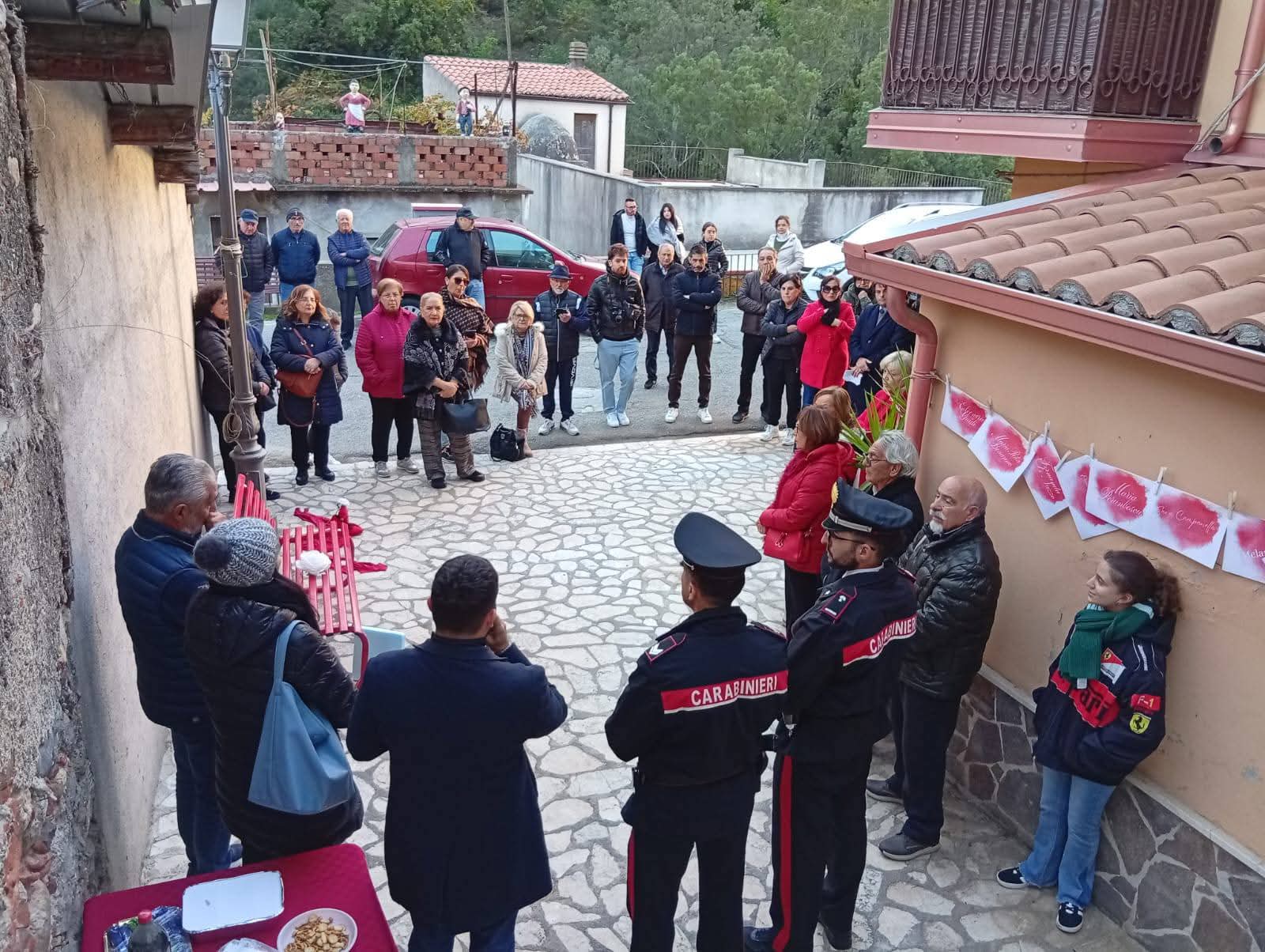 Una nuova panchina Rossa a Palizzi Marina