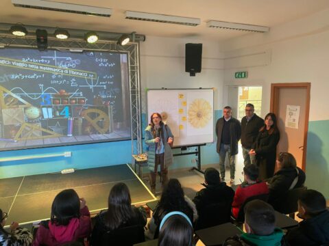 scuola fuori classe FOTO