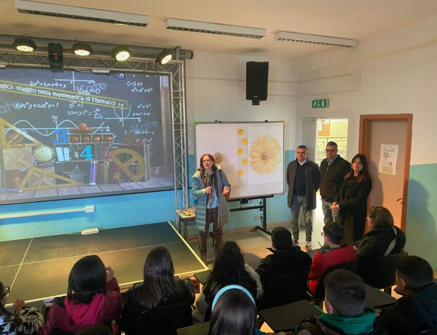 scuola fuori classe FOTO