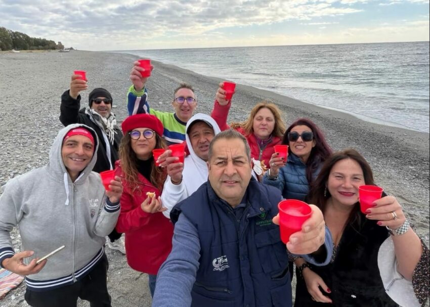 bagno Capodanno Melito Porto Salvo