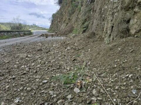 frana a Montebello Jonico