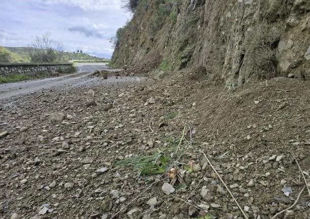 frana a Montebello Jonico