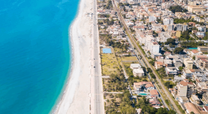 Bandiere blu: la calabria seconda in italia con 27 riconoscimenti