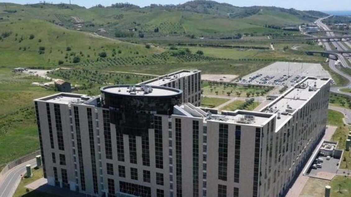Confcommercio Calabria: estate da record, ma economia a più velocità