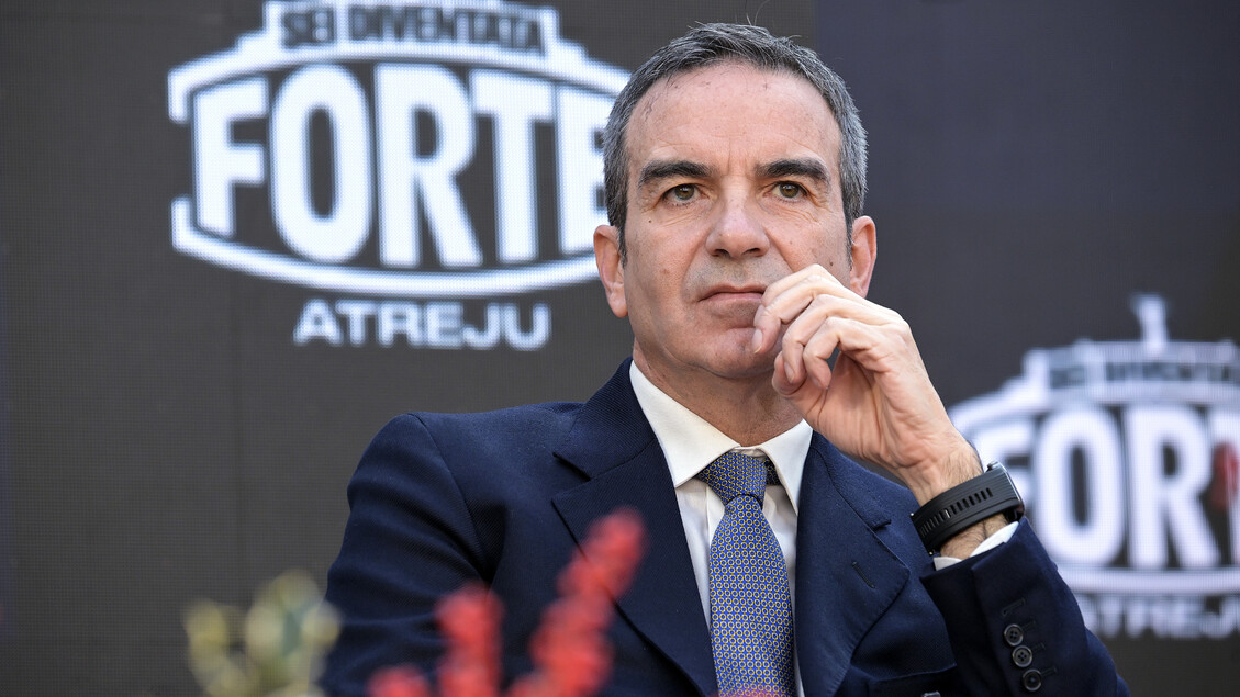 Roberto Occhiuto diffida Arera su prezzo energia rinnovabili