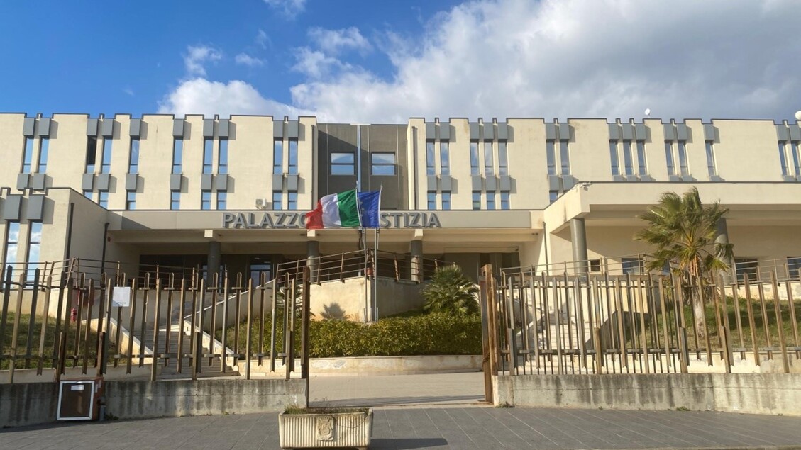 Braccianti Amendolara: fermati davanti al gip