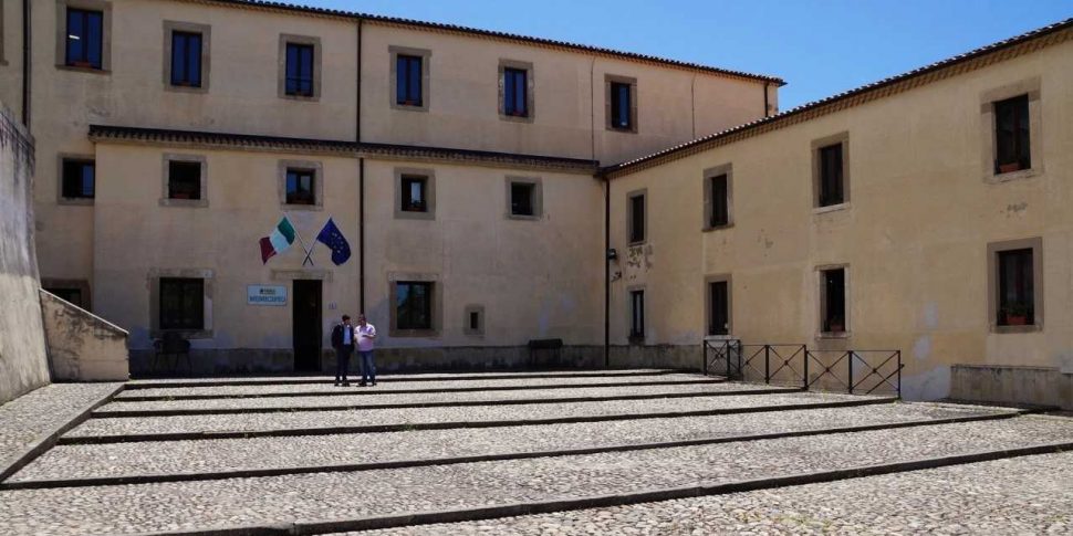 A Paola riapertura di ex municipio e biblioteca al centro del dibattito