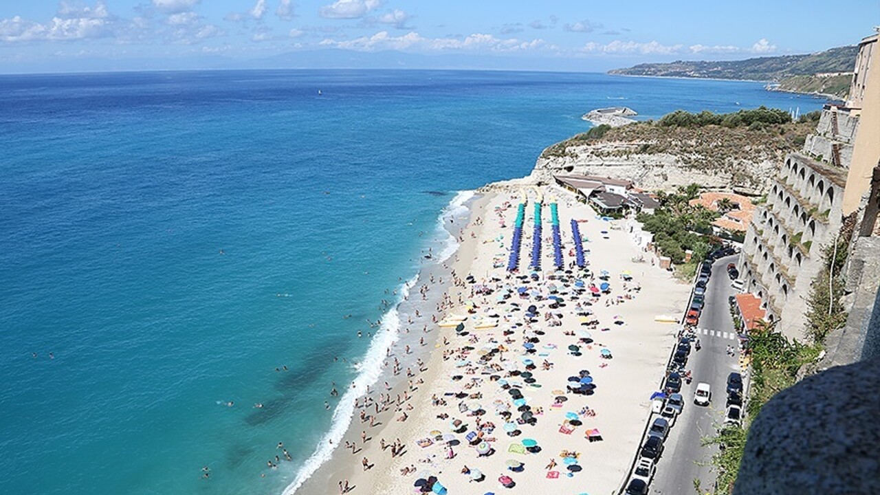 Filcams Cgil Calabria chiede tavolo regionale turismo