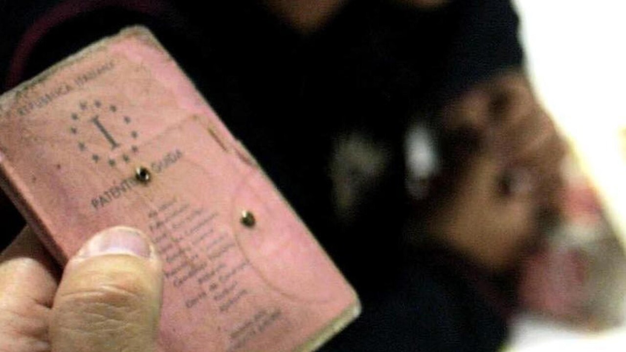 Solo il 3,9% dei patentati Calabresi supererebbe oggi la teoria